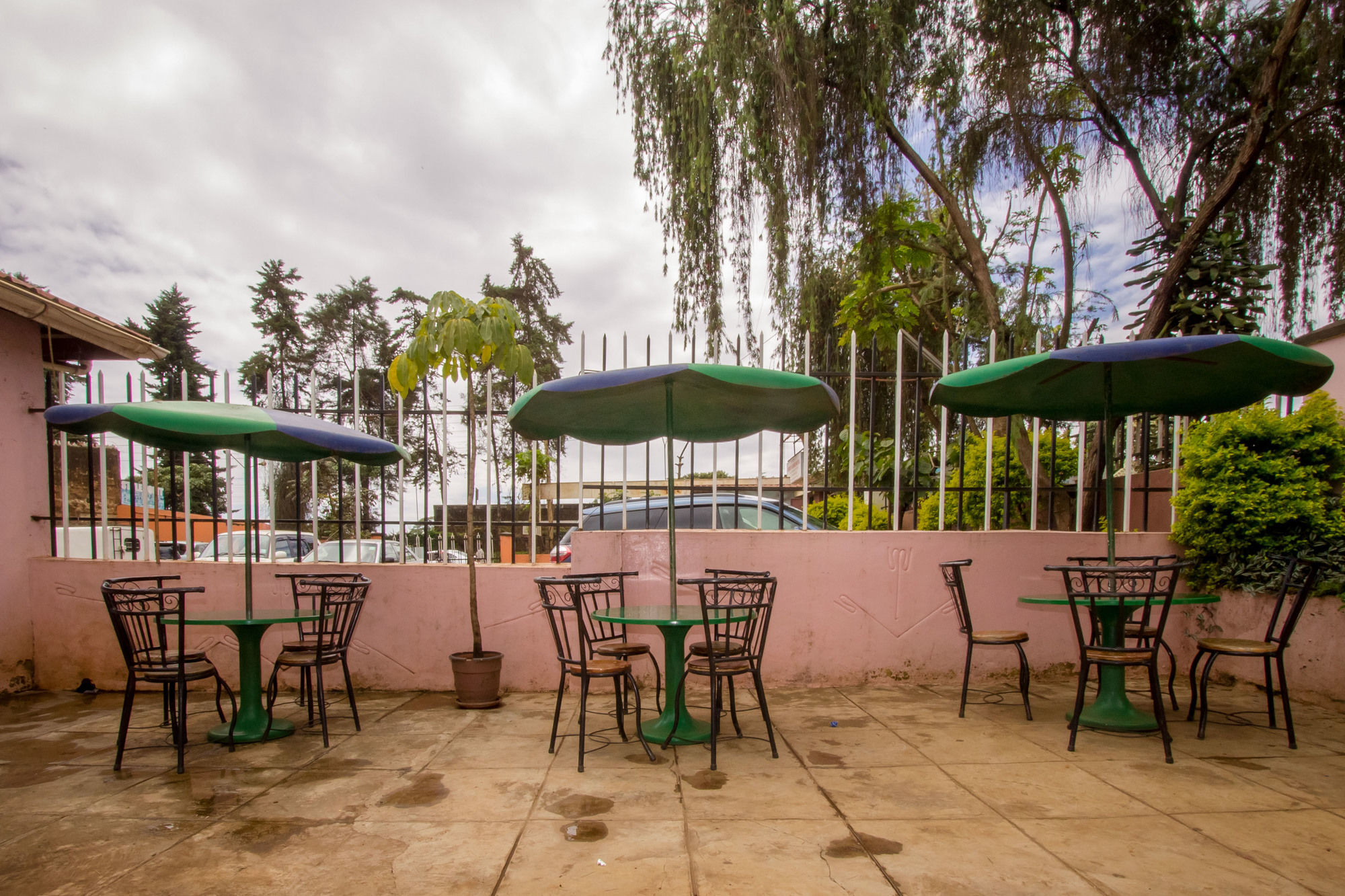 Meru Safari Hotel Exterior foto